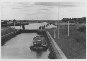 Elbe-Lübeck-Kanal, Schleuse Büssau