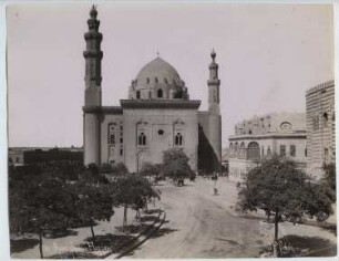 Sultan-Hasan-Moschee, Kairo: Außenansicht