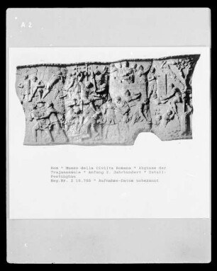Colonna Traiana — Relief