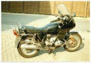 BMW Motorrad, Seitenansicht von hinten