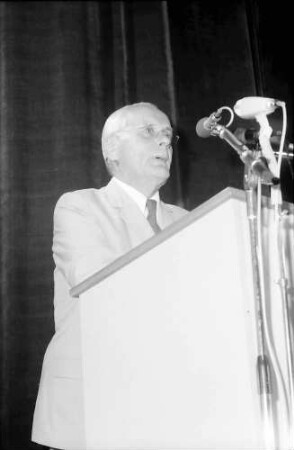 22. Tagung 1972 Mediziner: Ragnar A. Granit am Rednerpult