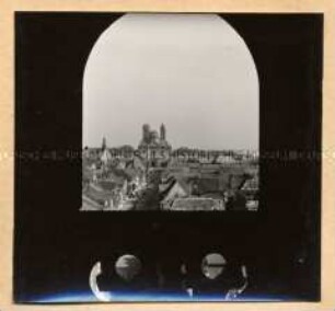 Speyer, Blick vom Stadttor Altpörtel auf den Dom