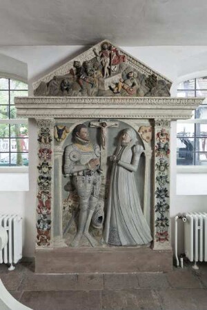 Grabmal für das Ehepaar Hans Volprecht Riedesel zu Eisenbach, gefallen bei Limoges 1569, und seine Gemahlin Margarete von Trümbach
