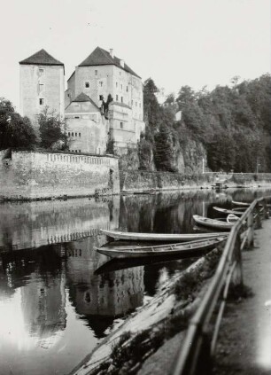 Passau. Veste Niederhaus. Blick vom linken Ilzufer nach Westen