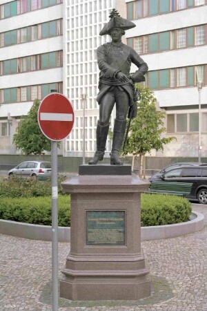 Bronzestandbild von Friedrich Wilhelm von Seydlitz; Berlin, Mitte