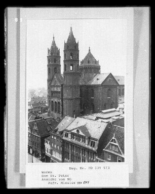 Worms, Dom : Worms. Dom Sankt Peter (1130-1181). Ansicht von Nordosten