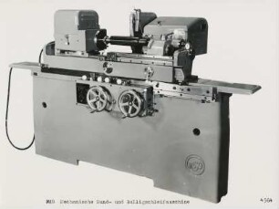 Mechanische Rund- und Balligschleifmaschine "FMB" der MSO Maschinen- und Schleifmittelwerke
