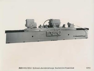 Hydraulische Hochleistungs-Rundschleifmaschine "FGHU 400 / 2500" der MSO Maschinen- und Schleifmittelwerke