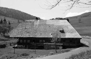 Schwarzwaldhof an der Straße Todtmoos-Strick