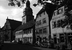 Ettlingen: Blick von der St. Martinskirche zum Rathaus