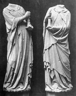 Laon, St. Martin, Westfassade, Portal, Gewändestatuen