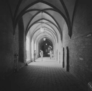 Stralsund. Kulturhistorisches Museum im Katharinenkloster, Gang