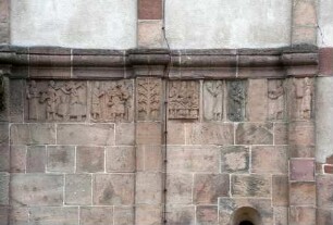 Figurenfries — Der Täufel und seine Dienerschaft, Geldwechsler, Bankettszene und Dienerschaft