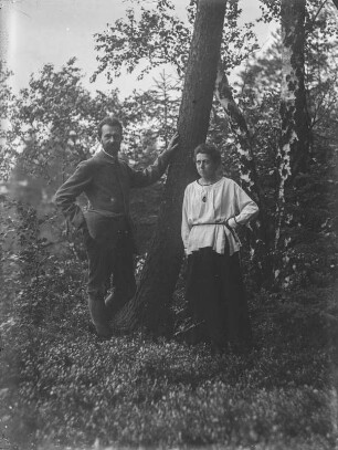 Rudolf Zimmermann : Rudolf Zimmermann und eine Frau.