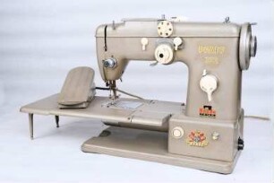 Haushaltsnähmaschine Pfaff Modell 332 Automatic