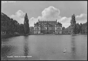 Dresden. Palais im Großen Garten