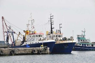 Boote im Hafen von Alt-Nessebar : Aufgenommen am 19. Mai 2011 im kleinen Fischereihafen von Alt-Nessebar