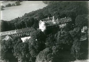 Brakel, Schloss Hinnenburg
