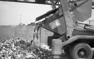 Altglassammlung durch die "Kalag Lagerhaus- und Speditionsgesellschaft mbH"