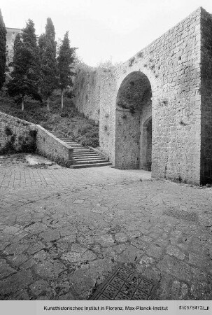 Stadtmauer, Porta di Docciola, Volterra