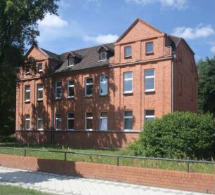 Welzow (Wjelcej), Spremberger Straße 55