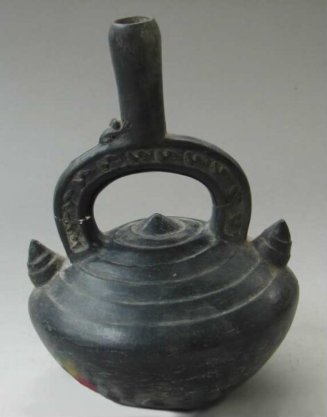 Clay vessel