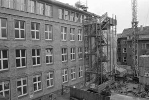 Bau eines Erweiterungsgebäudes für die Gewerbeschule Durlach in der Badener Straße 7