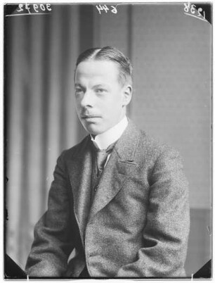 Herr Hiller jr.