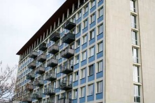 Dresden: Blaues Haus (Forschungsinstitut für Arbeitsschutz und Arbeitsökonomie), heute Wohnhaus