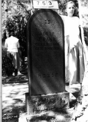 Grabstein 753