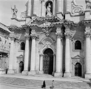 Hauptfassade der Kathedrale von Syrakus