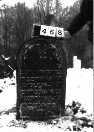 Grabstein 468