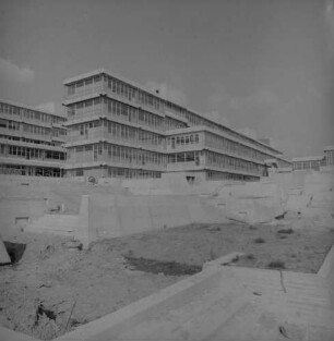 Hamburg-Bergedorf, Lohbrügger Kirchstraße 65. Hochschule für angewandte Wissenschaften. Ansicht über die Baustelle