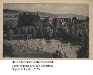 Reichelsheim im Odenwald, Freibad / Blick auf das Schwimmbecken