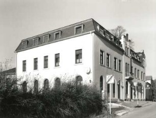 Pirna-Mockethal, Arthur-Thiermann-Straße 22. Gasthof "Grauer Storch" (um 1895)