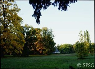 Potsdam, Neuer Garten, Parkansicht, Blick auf die Pyramide.