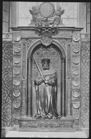 Wittenberg. Schlosskirche, Grabdenkmal Friedrich d. Weisen