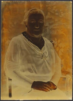 Portrait Frau Cremer
