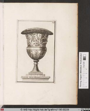 VASE DE MARBRE