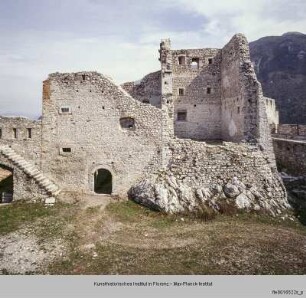 Castel Beseno, Besenello