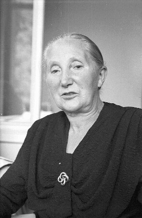 Badenweiler: die Alemannische Dichterin Lina Kromer
