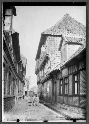 Am altdeutschen Marktgäßchen in Öbisfelde