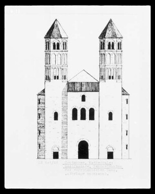 Coutances, Kathedrale Notre-Dame, Westfassade, Rekonstruktion des vorromanischen Baus