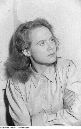 Porträtaufnahmen der Schauspielerin Karin Friedrich
