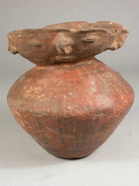 Clay vessel