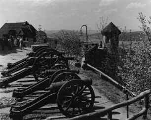 Eisenach. Wartburg (1067 gegründet). Kanonen