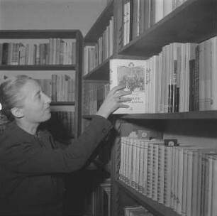 Porträt von Irene Gysi, Verlagsleiterin Rütten und Loening : Porträt von Irene Gysi