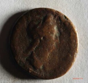 Römische Münze, Nominal As, Prägeherr Hadrian für Sabina, Prägeort nicht bestimmbar, Fälschung