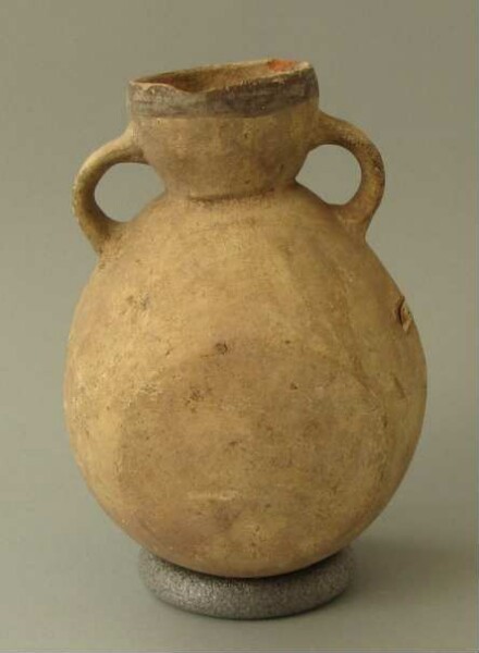 Clay vessel