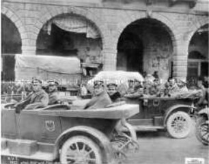 Neutrale Militärattachés an der deutsch-italienischen Piavefront in Vittorio